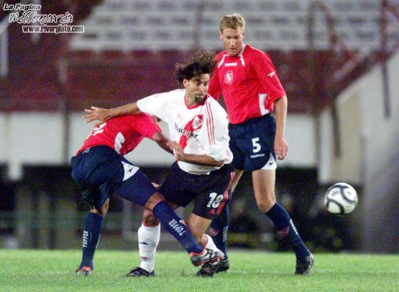 River Plate vs Independiente (CL 2002) 6