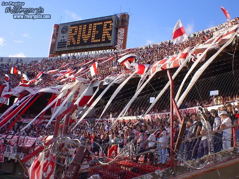 River Plate vs Independiente (CL 2002) 18