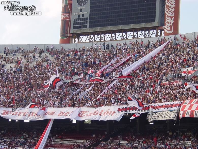 River Plate vs Talleres Cba (CL 2002) 9