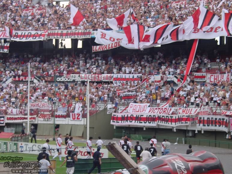 River Plate vs Talleres Cba (CL 2002) 12