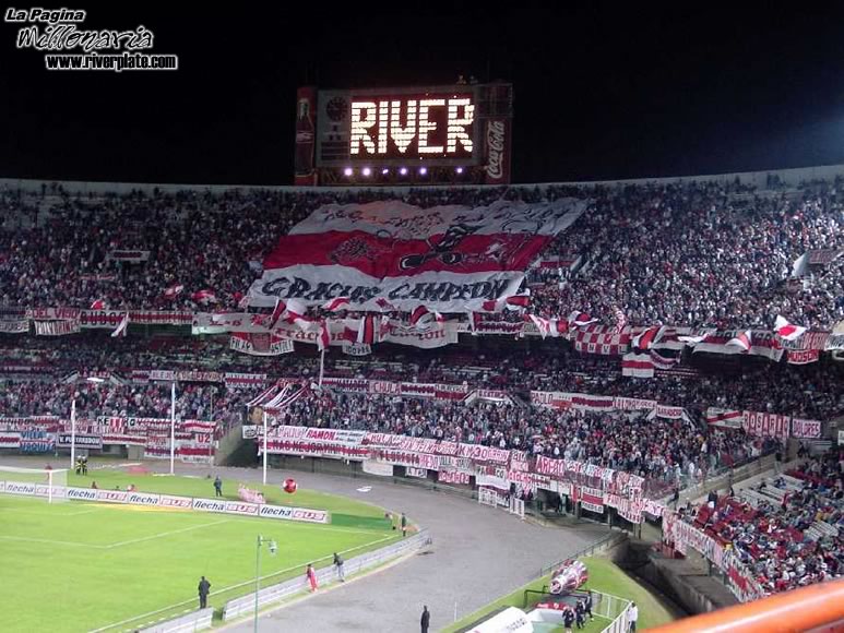 River Plate vs Colon (CL 2002) 6