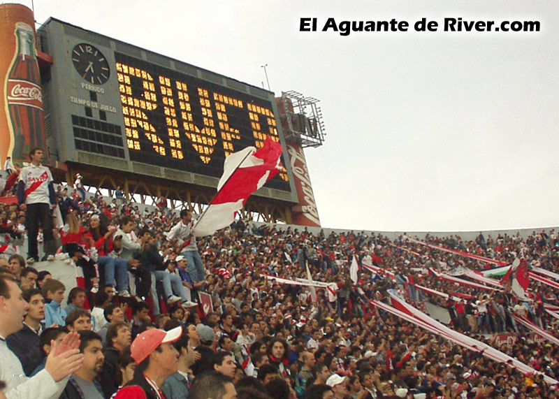 River Plate vs Chacarita Juniors (CL 2002) 17
