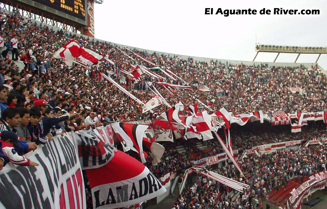 River Plate vs Chacarita Juniors (CL 2002) 18