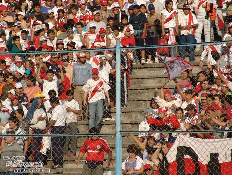 Gimnasia de Jujuy vs River Plate (AP 2005) 38