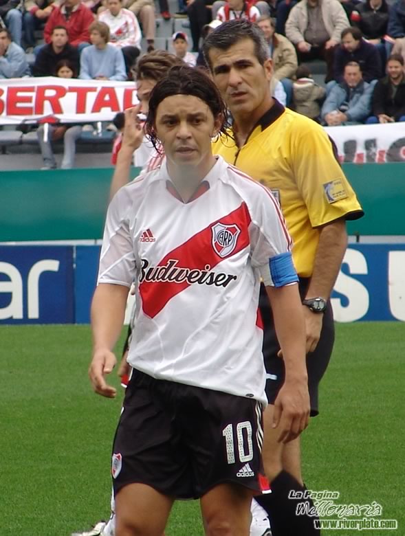 River Plate vs Newell´s Old Boys (AP 2005) 3