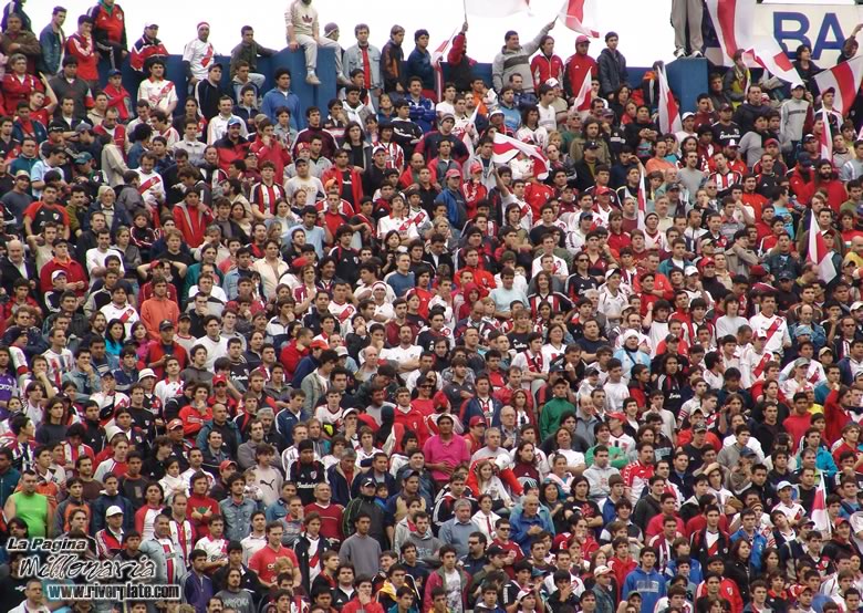 River Plate vs Newell´s Old Boys (AP 2005) 4