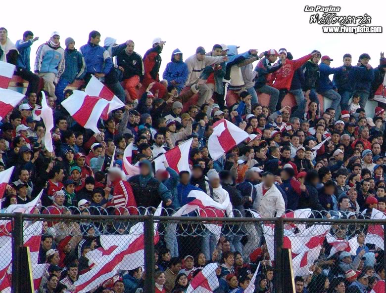Arsenal vs River Plate (AP 2005) 11