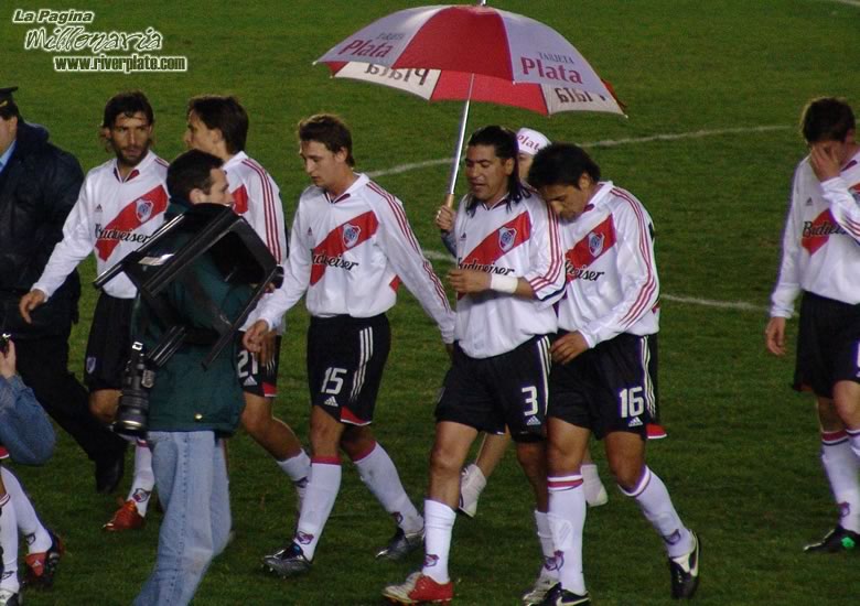 Arsenal vs River Plate (AP 2005) 25