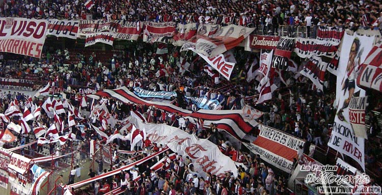 River Plate vs Corinthians (SUD 2005) 6
