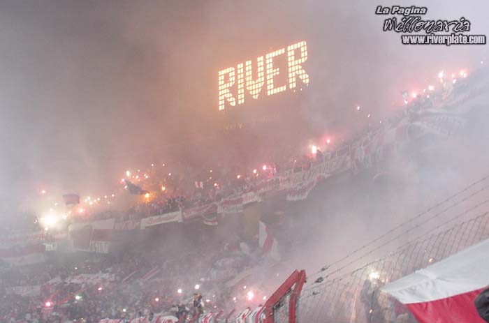 River Plate vs América de Cali (LIB 2003) 10