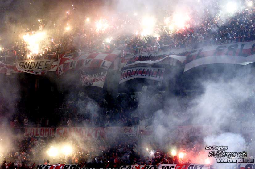 River Plate vs América de Cali (LIB 2003) 11
