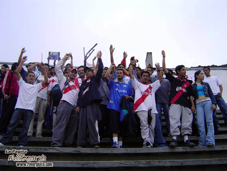 Deportivo Tolima vs River Plate (LIB 2004) 3