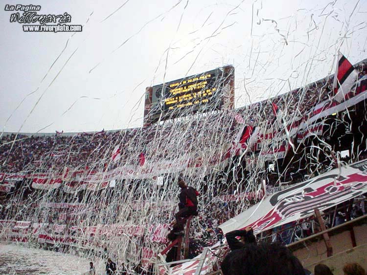 River Plate vs Gimnasia LP (CL 2003) 4
