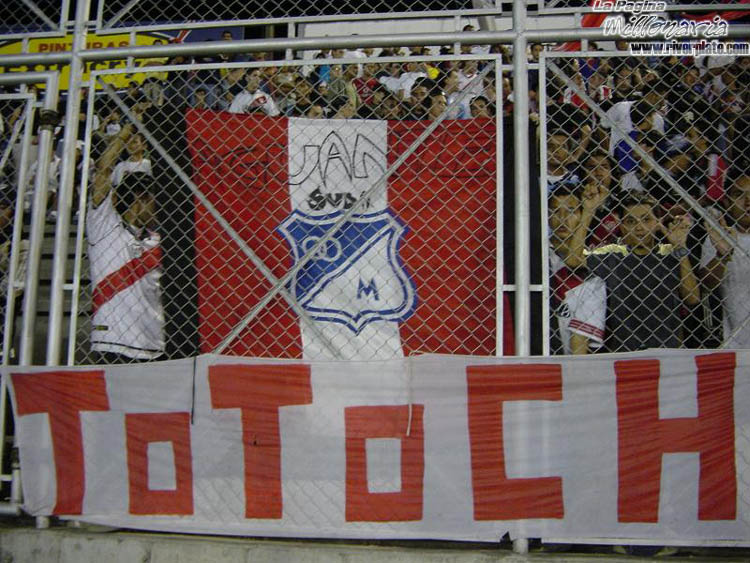 Deportivo Tolima vs River Plate (LIB 2004) 6