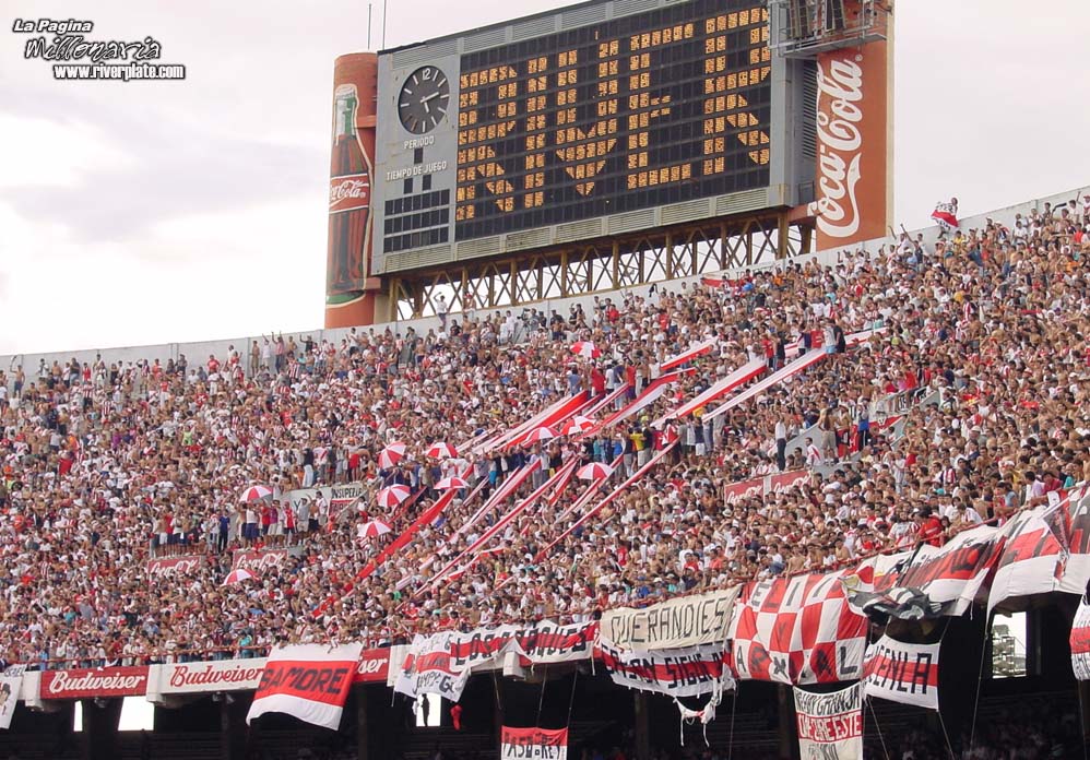 River Plate vs Velez Sarsfield (CL 2003) 7