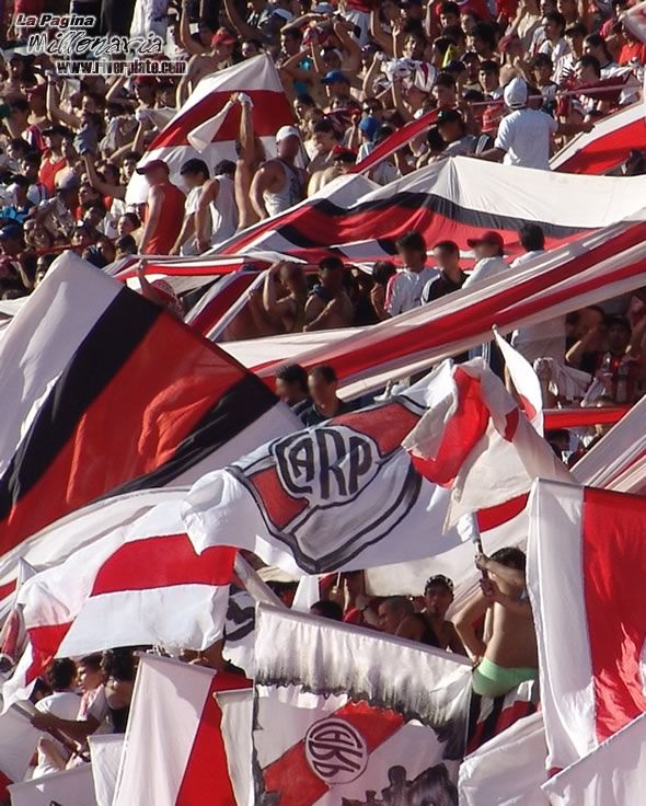 River Plate vs Gimnasia LP (AP 2005) 33