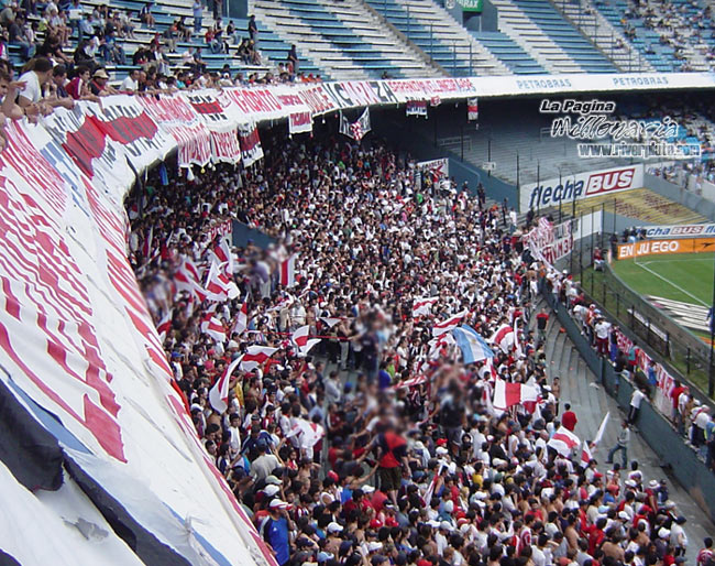 Racing Club vs River Plate (AP 2005)
