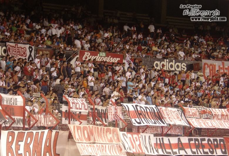 River Plate vs Oriente Petrolero (Bolivia - LIB 2006) 10