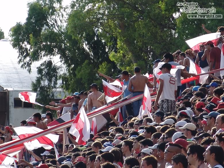 Newells Old Boys vs River Plate (CL 2006) 13
