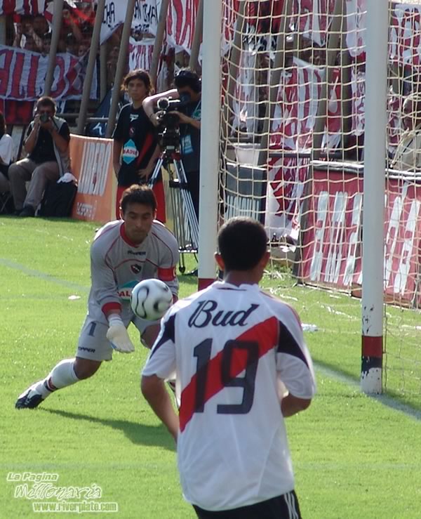 Newells Old Boys vs River Plate (CL 2006) 27
