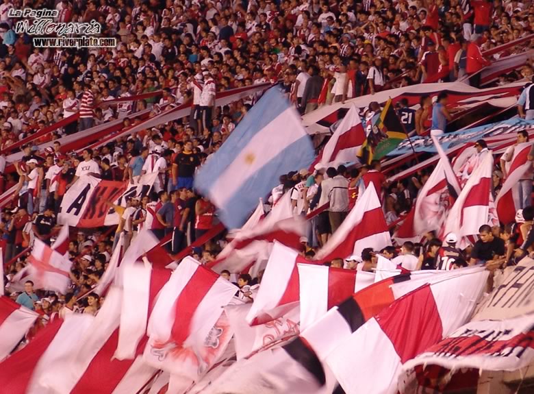 River Plate vs Gimnasia de Jujuy (CL 2006) 5