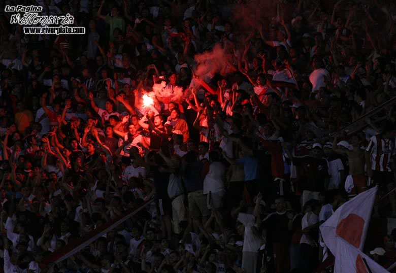 River Plate vs Estudiantes (CL 2006) 25