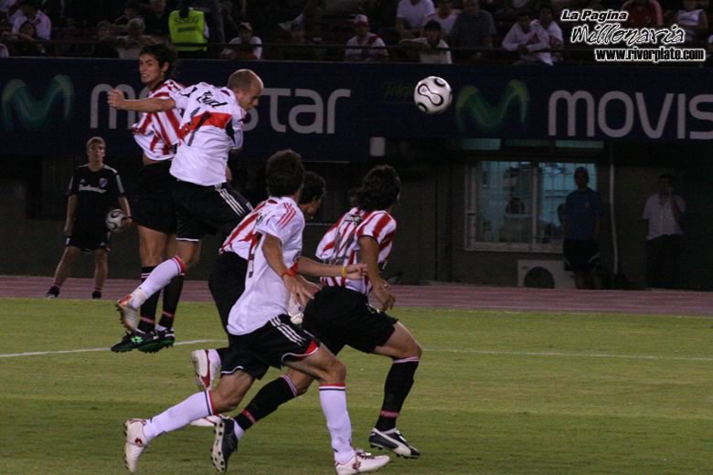 River Plate vs Estudiantes (CL 2006) 27