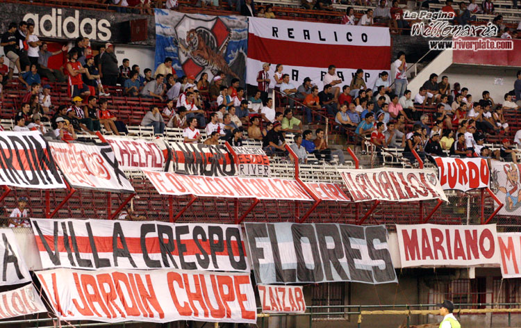 River Plate vs El Nacional - Ecuador (LIB 2006) 17
