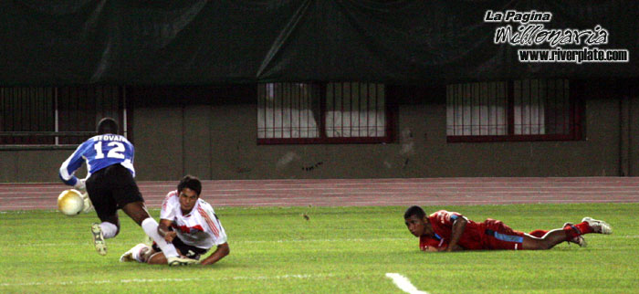 River Plate vs El Nacional - Ecuador (LIB 2006) 18