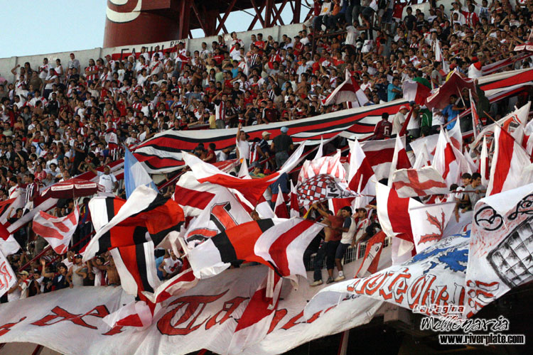 River Plate vs El Nacional - Ecuador (LIB 2006) 21