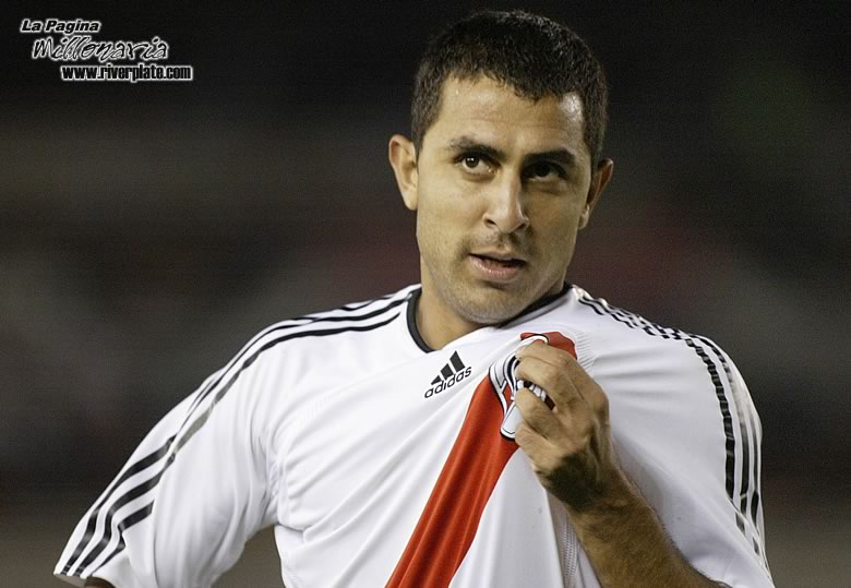 River Plate vs Paulista (LIB 2006) 13