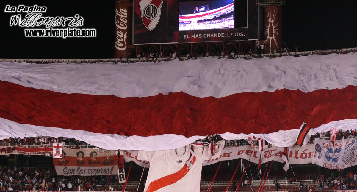 River Plate vs Paulista (LIB 2006) 34