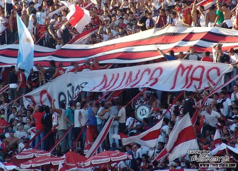 River Plate vs Olimpo BB (CL 2006) 5