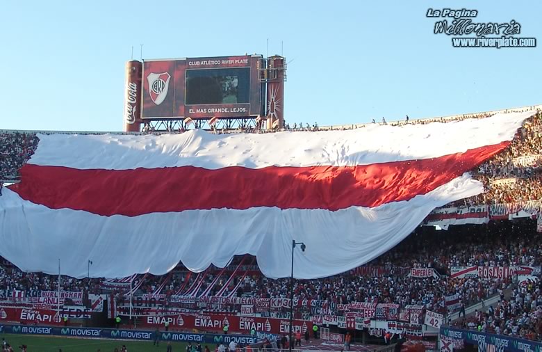 River Plate vs Olimpo BB (CL 2006) 8