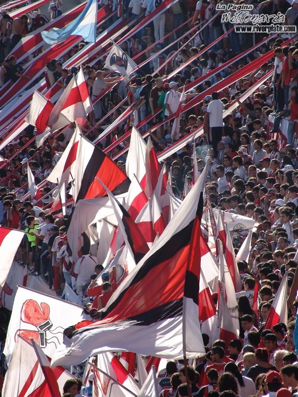 River Plate vs Instituto (CL 2006) 1