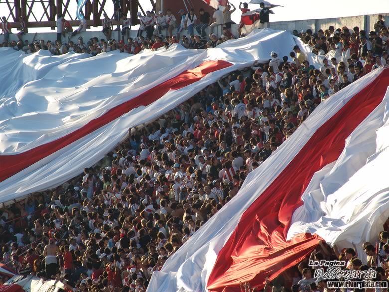River Plate vs Instituto (CL 2006) 16