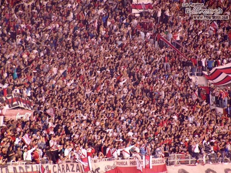 River Plate vs Argentinos Juniors (CL 2006) 8