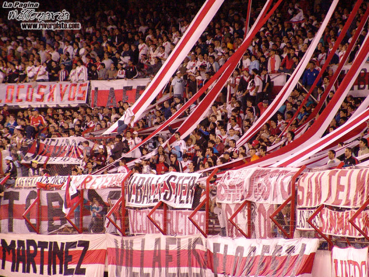 River Plate vs Corithians (LIB2006) 7