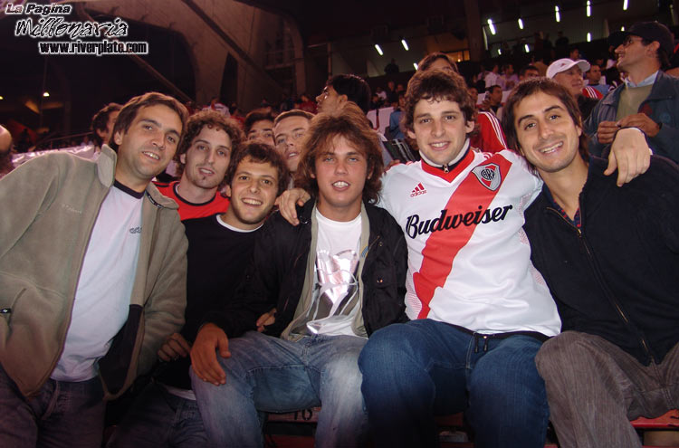River Plate vs Corithians (LIB2006) 15