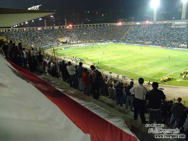 Corinthians vs River Plate (LIB 2006) 10