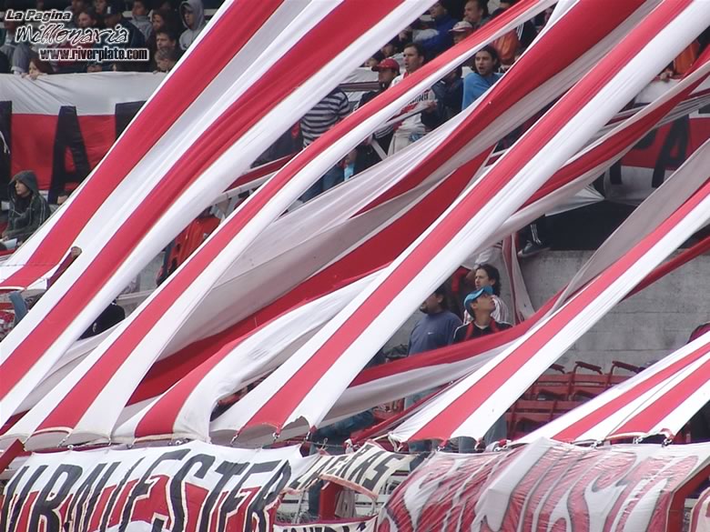 River Plate vs Racing Club (CL 2006) 21