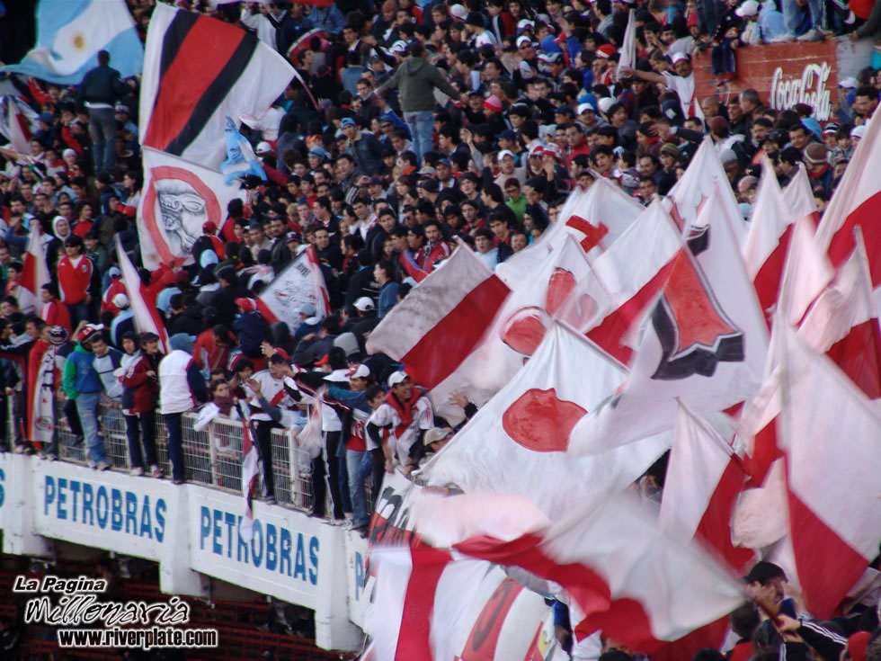 River Plate vs Argentinos Juniors (AP 2006)