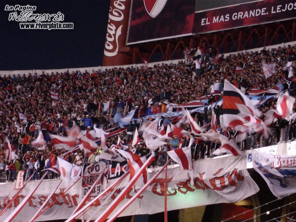 River Plate vs Argentinos Juniors (AP 2006) 5