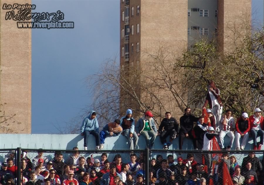Arsenal vs River Plate (AP 2006) 11