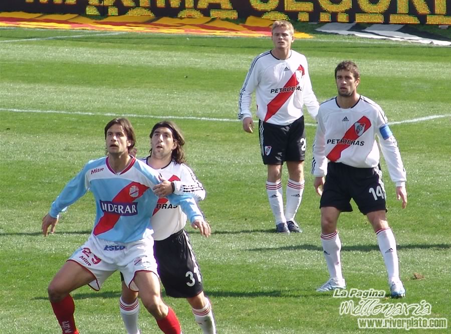 Arsenal vs River Plate (AP 2006) 30