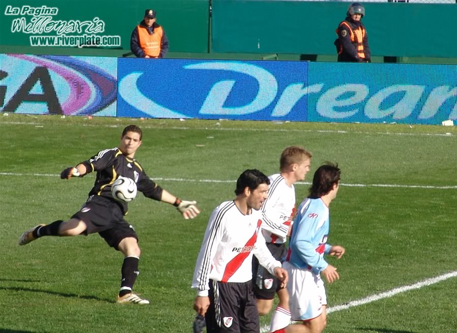 Arsenal vs River Plate (AP 2006) 12