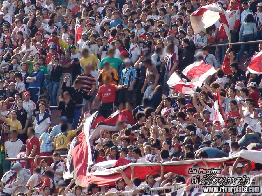 River Plate vs Quilmes (AP 2006) 6
