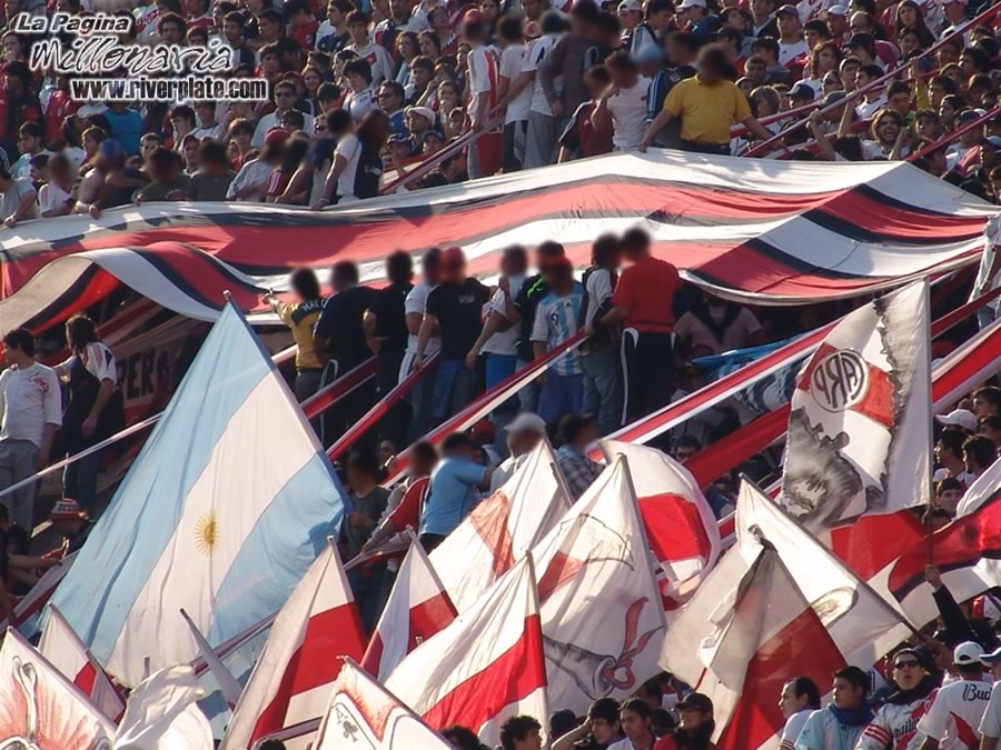 River Plate vs Quilmes (AP 2006) 12