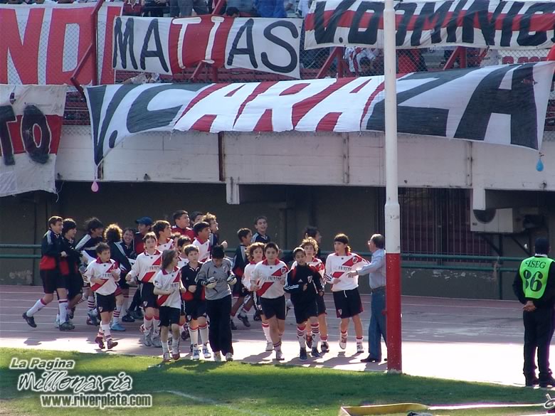 River Plate vs Quilmes (AP 2006) 10