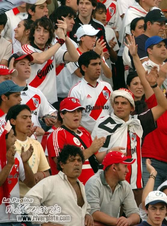 Belgrano de Córdoba vs River Plate (AP 2006) 2